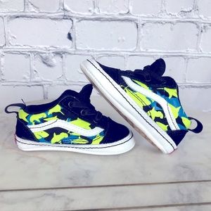 Vans Off The Wall Baby Infant Slip-On Baby Skater Multicolor Camo Shark Shoes 4